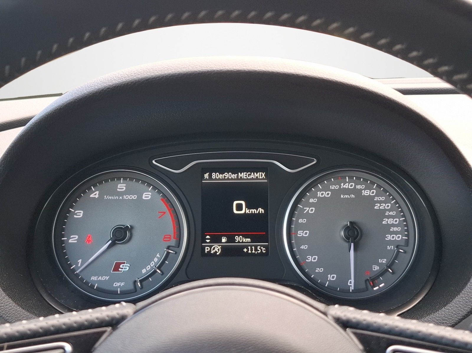 AUDI S3 Sportback 2.0 TFSI quattro S-TRONIC / LEDER / - Image 12