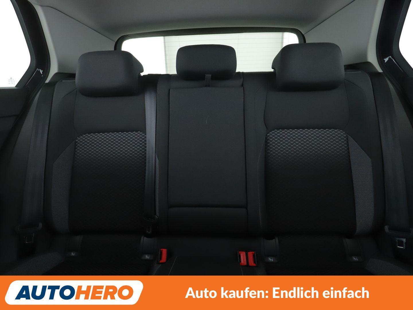 Volkswagen Golf VIII 1.5 TSI ACT Active*NAVI*LED*ACC*PDC*, миниатюра 14