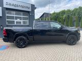 Dodge RAM 1500 LIMITED NIGHT DIGI-Tacho RAM-Box MY25 - Dodge RAM: Schwarz