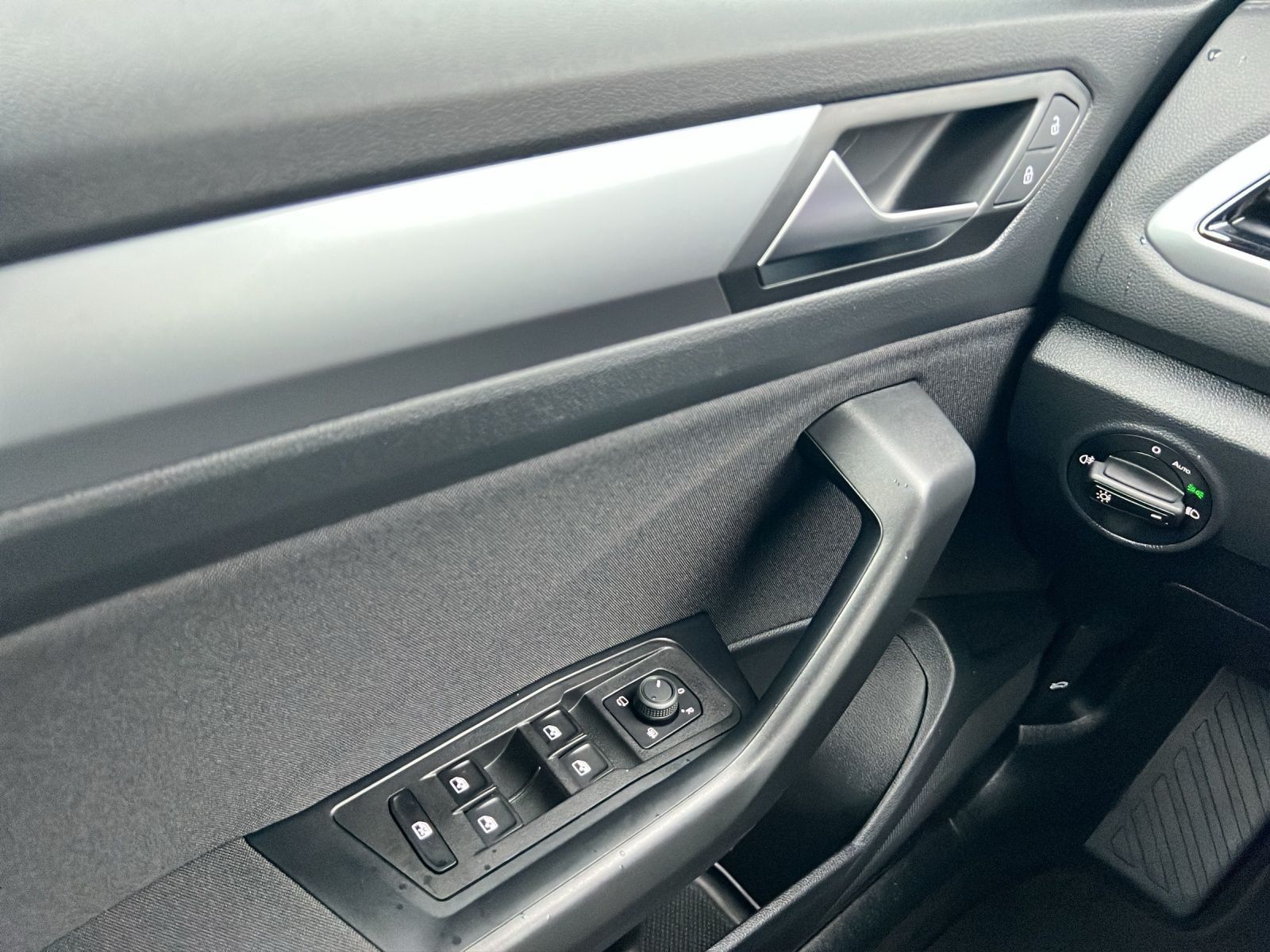 T-Roc Life 1.5 TSI Navi*Standhzg*LED