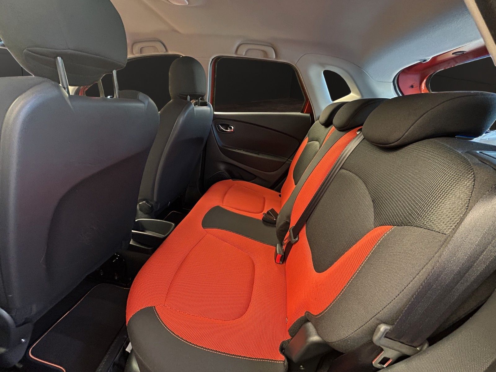 Fahrzeugabbildung Renault Captur Dynamique/TÜV&Service Neu/Klima/2.Hand/