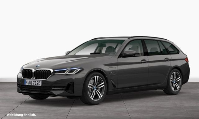 BMW 530e xDrive Touring LiveCockpitProf Head-Up