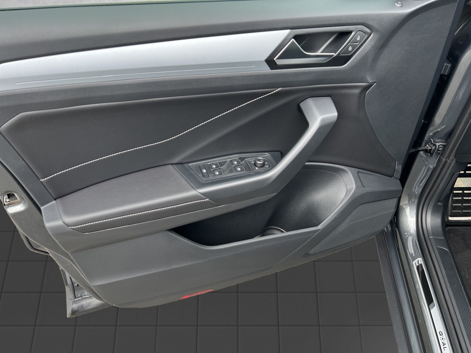 T-Roc Goal 2.0 TDI AHK*Navi*Standhzg.*Kamera