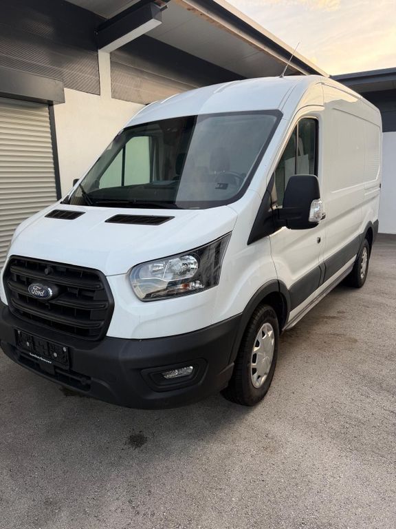 Image of Ford Transit