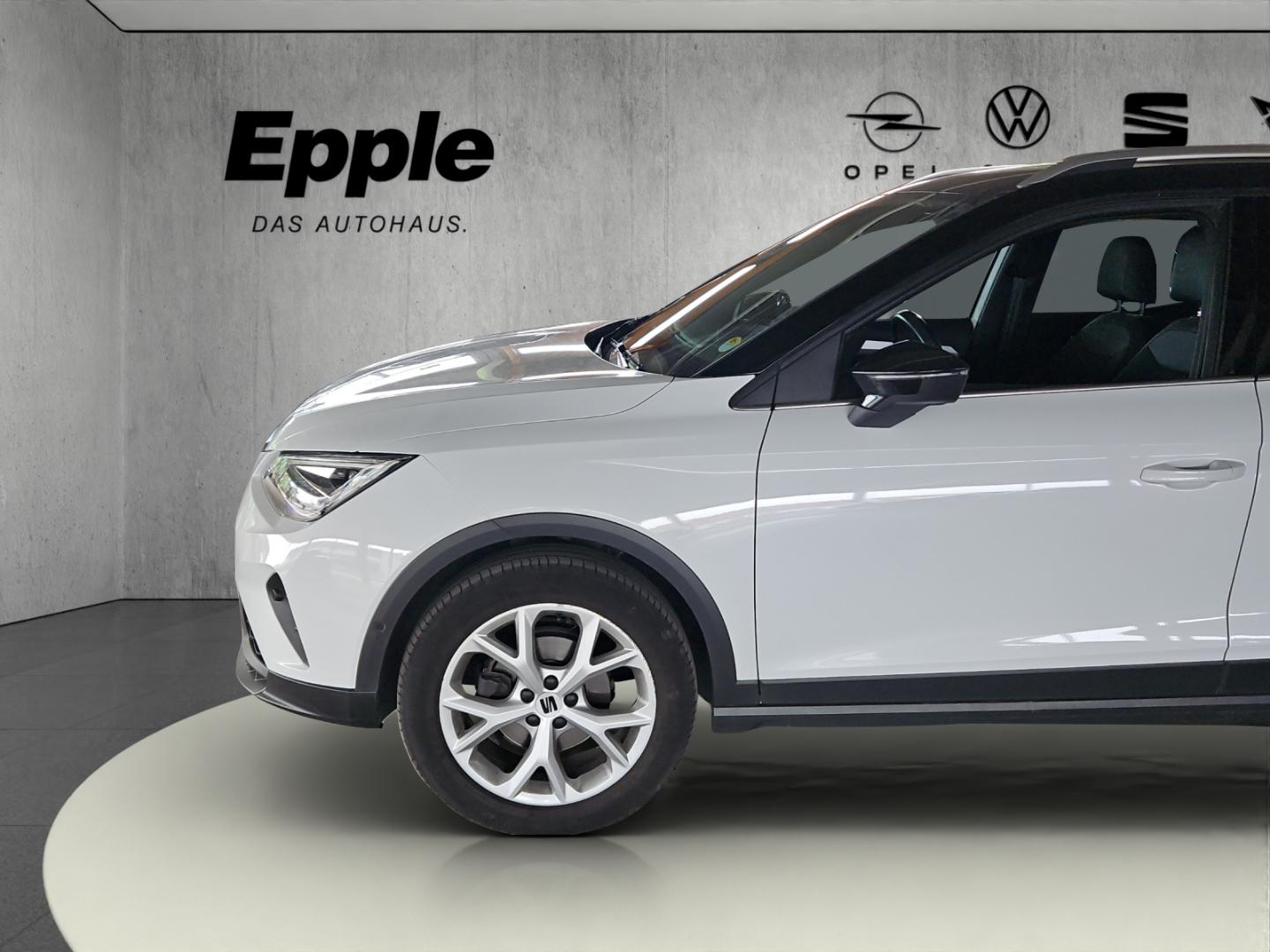 SEAT Arona FR 1.5 AHK-abnehmbar Navi Leder LED SHZ PD, миниатюра 4