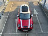 MINI John Cooper Works John Cooper Works - rote MINI John Cooper Works