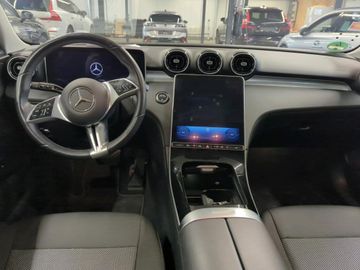 Mercedes C 200 - 6