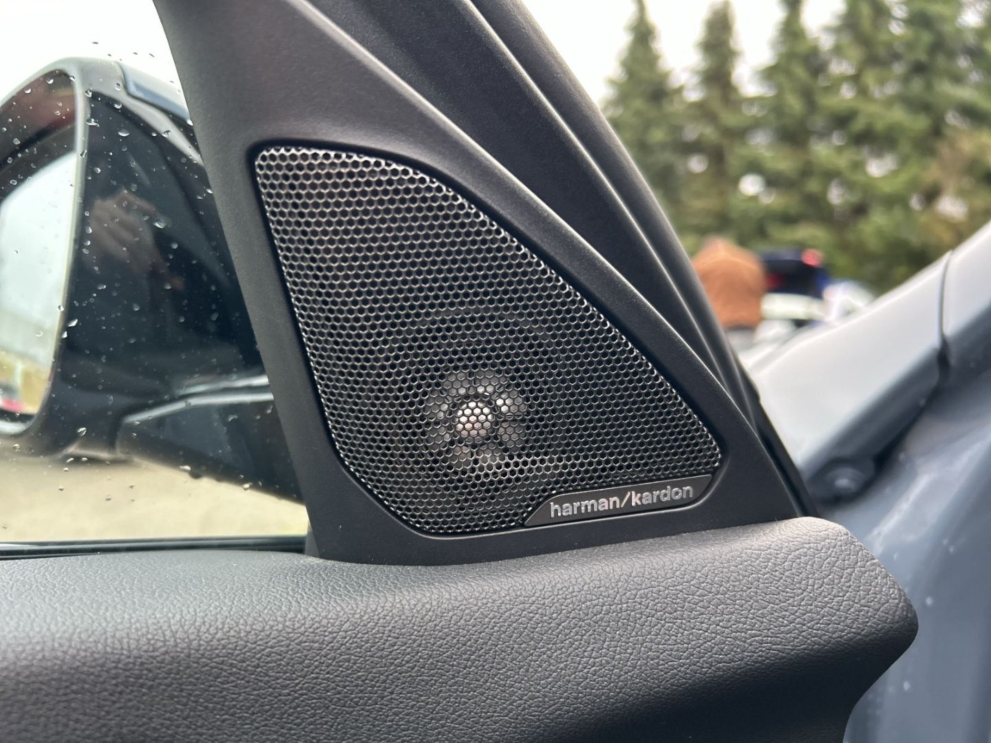 Fahrzeugabbildung BMW 118 i,M Sport,H&KSound,LMFelge18'',Lenkradheizun
