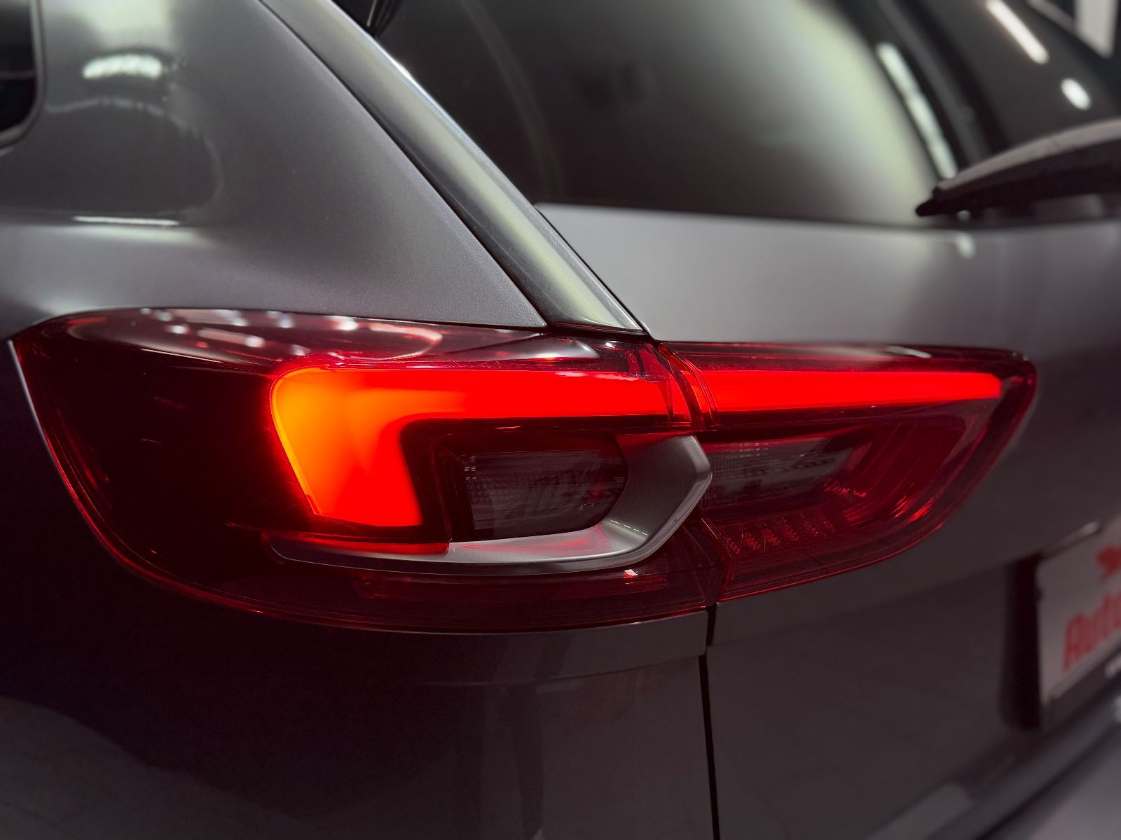 Fahrzeugabbildung Opel Insignia B Sports Tourer Edition|AUTOMATIK|NAVI