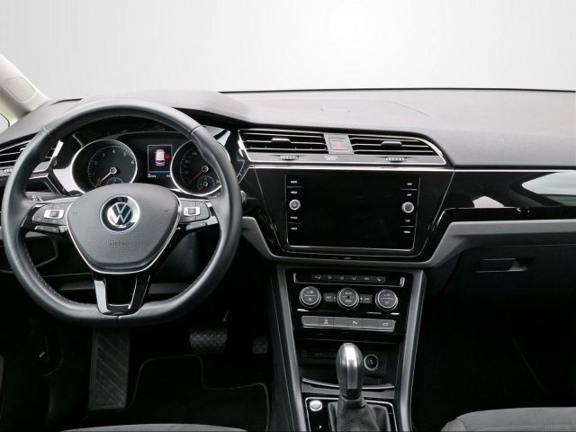 TOURAN 1.5 TSI DSG HIGHLINE AZV+NAVI+CAM+LED