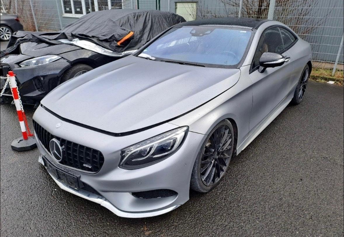 Mercedes-Benz S 500 S Coupe S 500 4Matic Edition 1