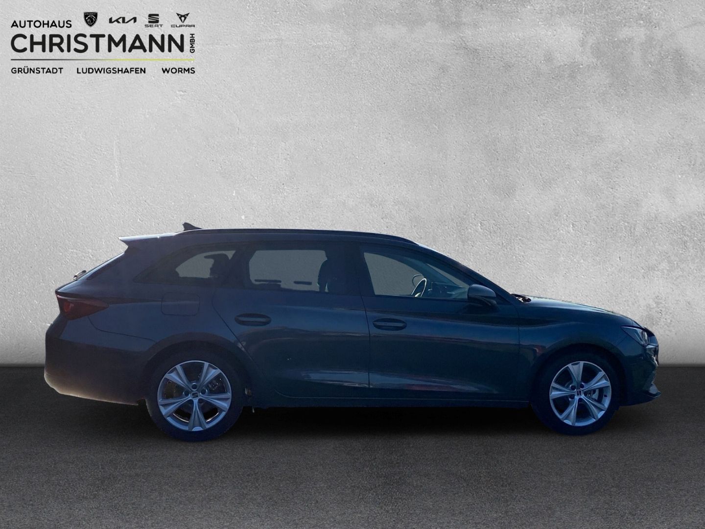 Fahrzeugabbildung SEAT Leon Sportstourer FR 2.0 TDI EU6d Navi Digitales