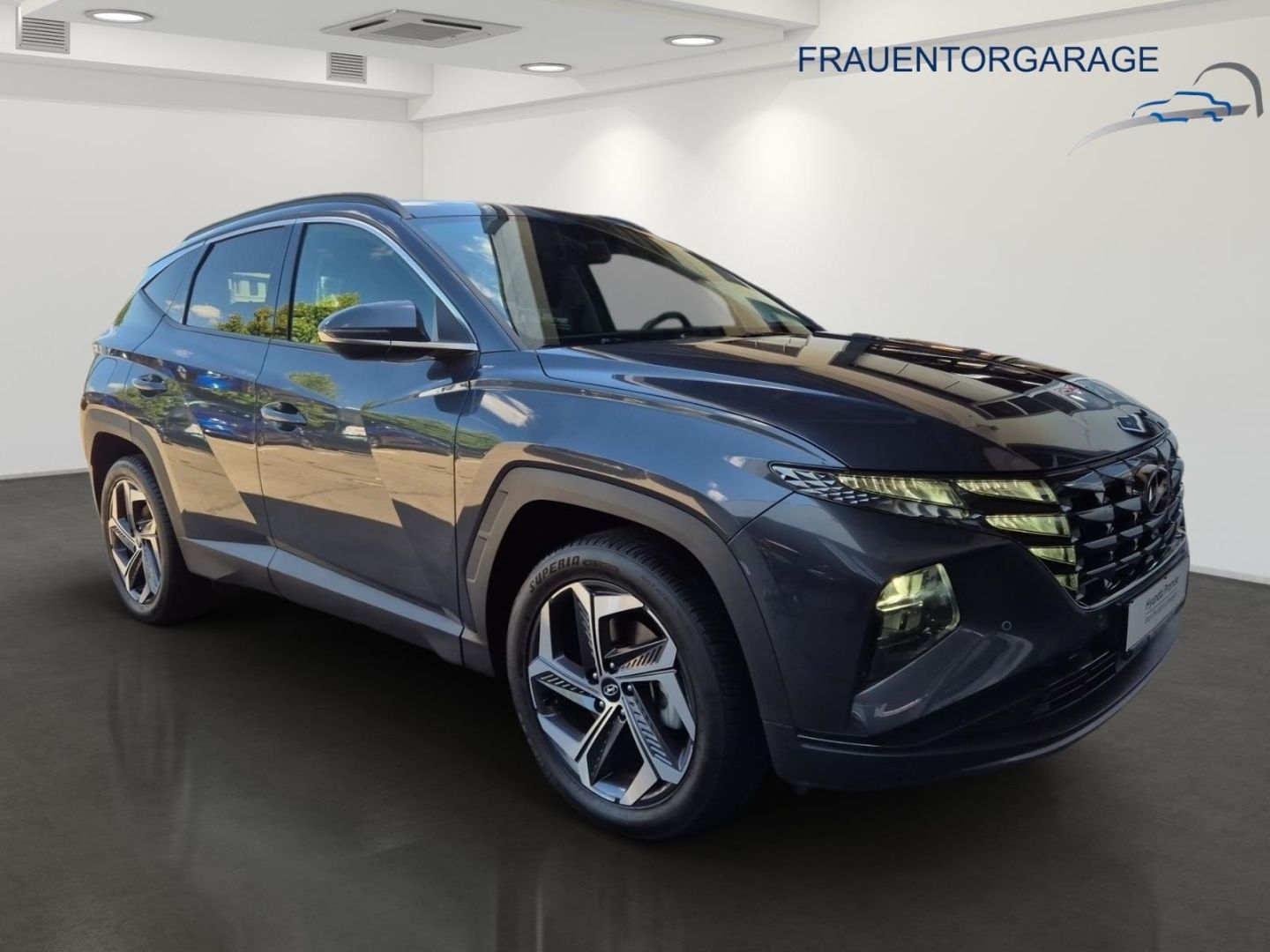 Fahrzeugabbildung Hyundai Tucson Trend Plug-In Hybrid 4WD Navi Digitales C