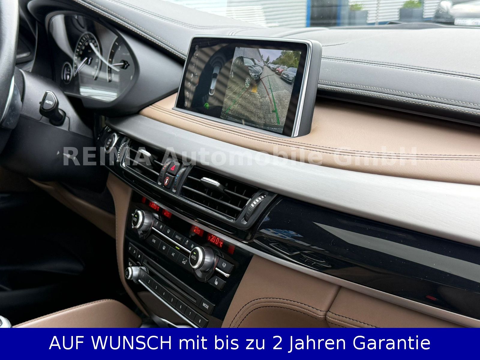 Fahrzeugabbildung BMW X6 xDrive 30 d Individual, H&K, Soft Clsoe