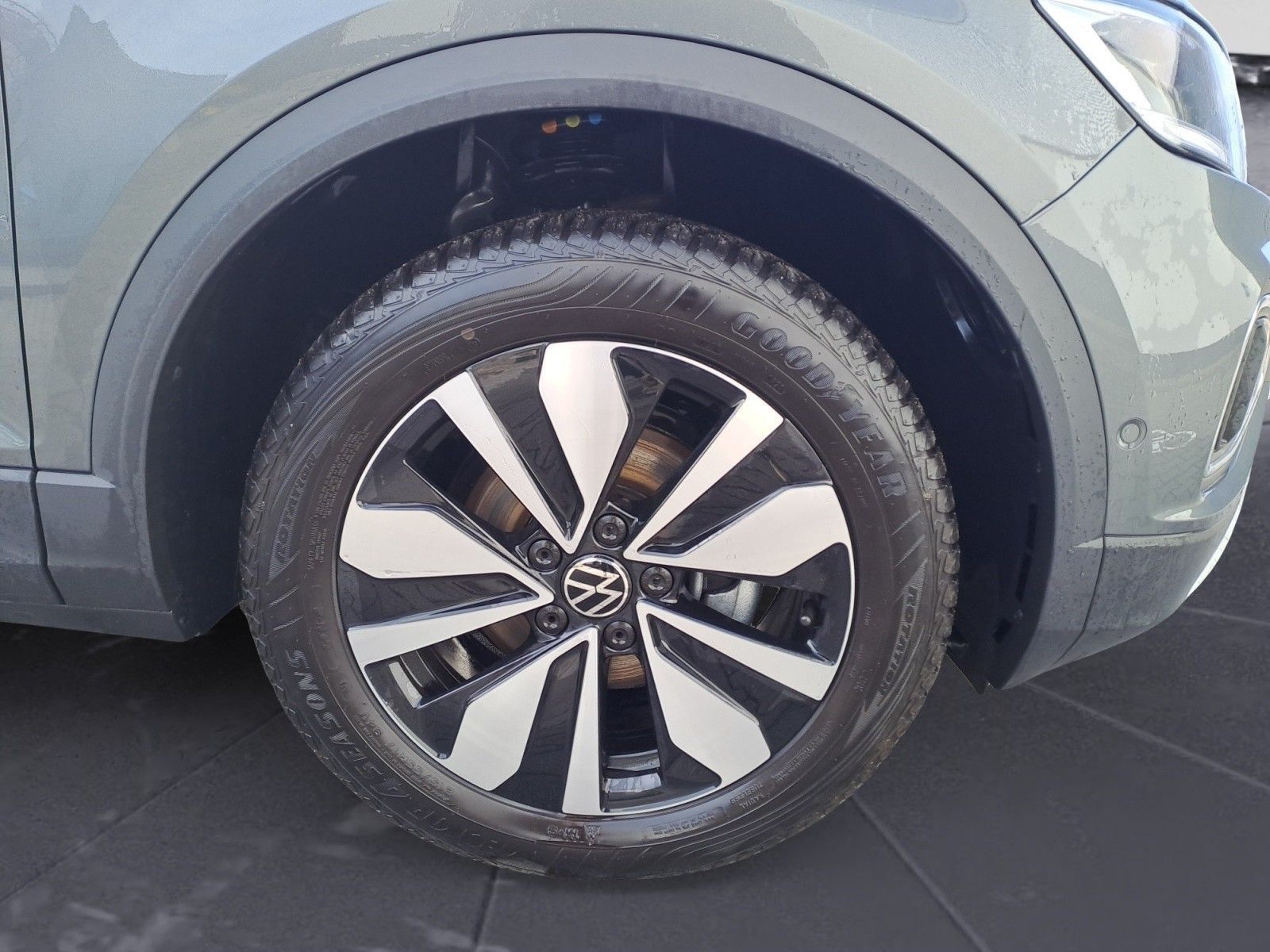 Volkswagen T-Roc - Bild 11