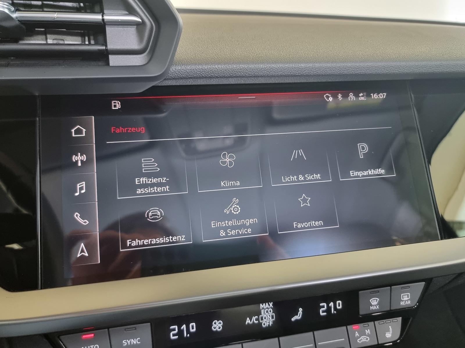 Audi A3 30TFSI limo Navi Leder Digital VIC Kamera LED, миниатюра 14