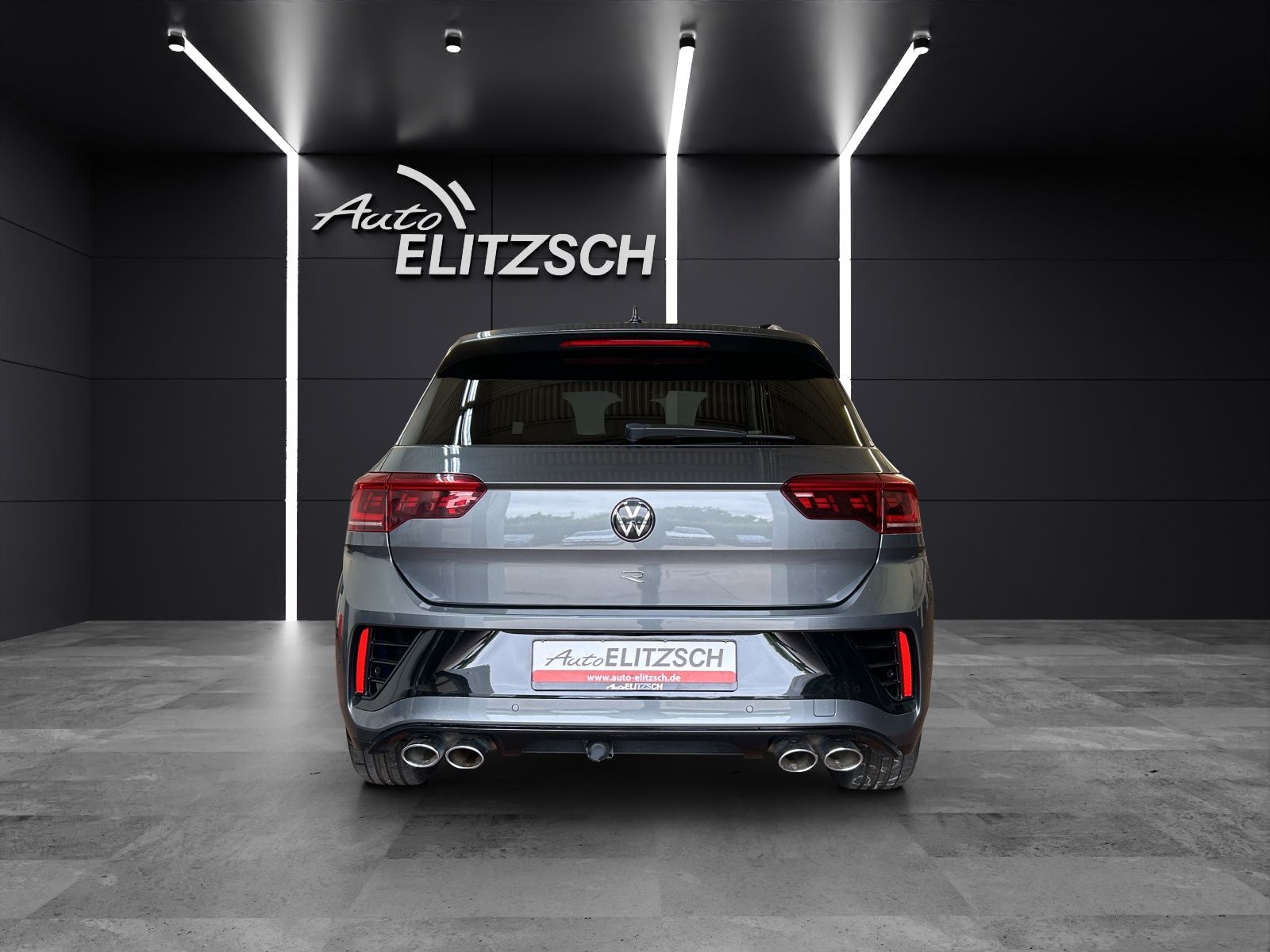 Fahrzeugabbildung Volkswagen T-Roc R 4M DSG  IQ.Light ACC AHK PANO SHZ RearVi