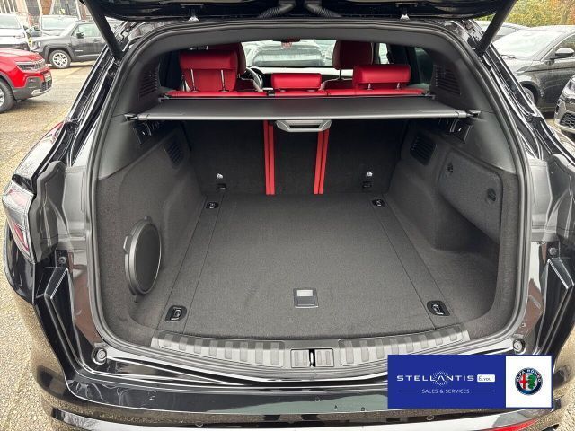 Alfa Romeo Stelvio - Bild 11