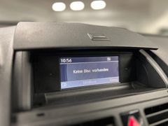 MERCEDES-BENZ C 180 K / 88.tKM / GARANTIE/ RENTNER/ AUTOMATIK MERCEDES-BENZ C 180 K / 88.tKM / GARANTIE/ RENTNER/ AUTOMATIK