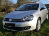 Volkswagen Golf VI Variant Style 1.4TSI*1.Hd+Sh-gepfl.*AHK* - Volkswagen Golf aus 2011 mit Benzin-Antrieb: Kombi, 1.4
