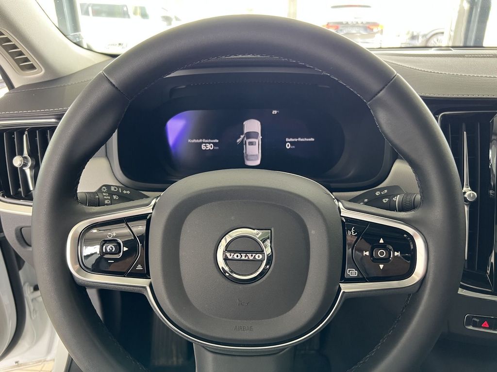 Volvo S90 T8 Plus Bright Recharge AWD AHK Schiebedach