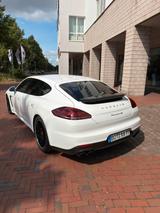 Porsche Panamera 4S Executive umfangreiche austattung  - Porsche Gebrauchtwagen in Essen