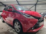 Toyota Aygo AYGO x-wave - Toyota mit Benzin-Antrieb: Navigationssystem, Kleinwagen, Aygo