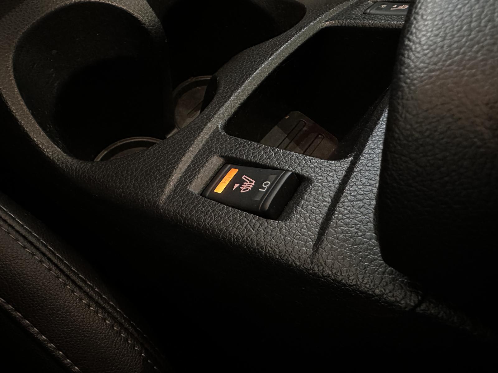 Nissan Qashqai *PANO, SPURHALTE, TOTWINKEL, 360GR.*