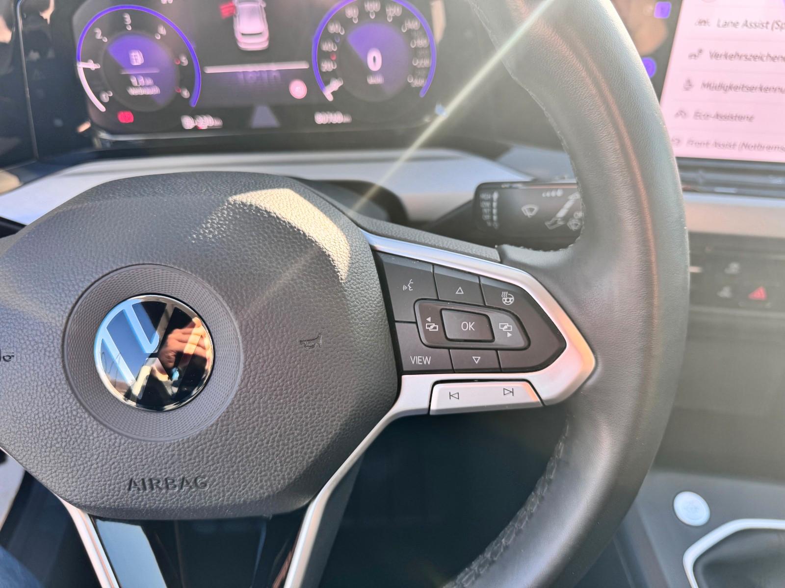 Volkswagen Golf VIII Lim. Life 2.0 TDI /LED/NAVI/AMBIENTE, миниатюра 18