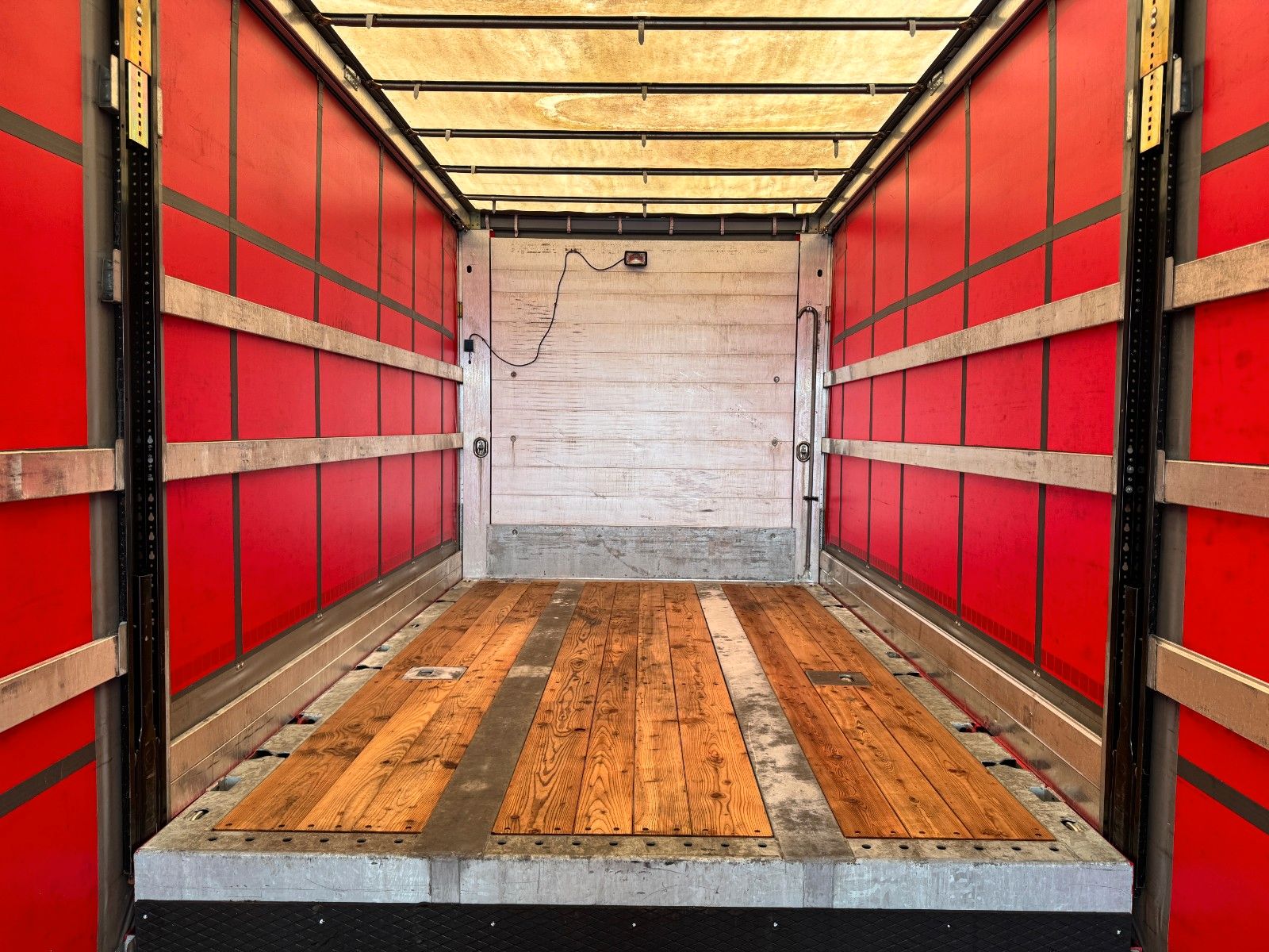 Fahrzeugabbildung Müller-Mitteltal TS 3 PROFI 30,0 Maschinentransporter hydr. Rampe