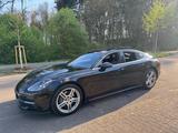 Porsche Panamera 4S Diesel V8 Panorama LED 422 PS - Porsche Panamera 4s mit Diesel-Antrieb