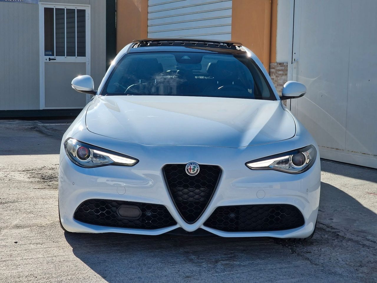 Alfa Romeo Giulia 2.2 Turbodiesel 210 CV imagem 3