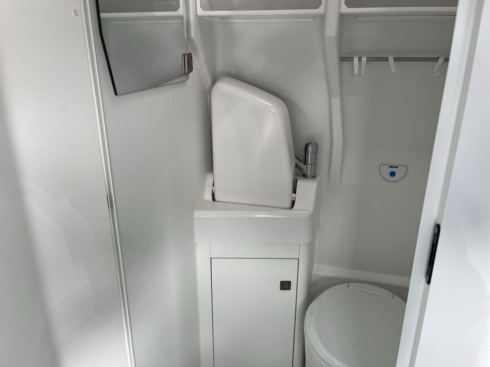 Fahrzeugabbildung Volkswagen Grand California 600 DSG LED STANDHZG AHK