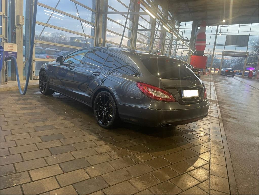 Mercedes-Benz CLS 350 Shooting Brake