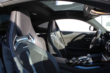 Fahrzeugabbildung Mercedes-Benz AMG GT 4.0 V8 DCT PERFSITZE-PANO-BURMESTER-GTR