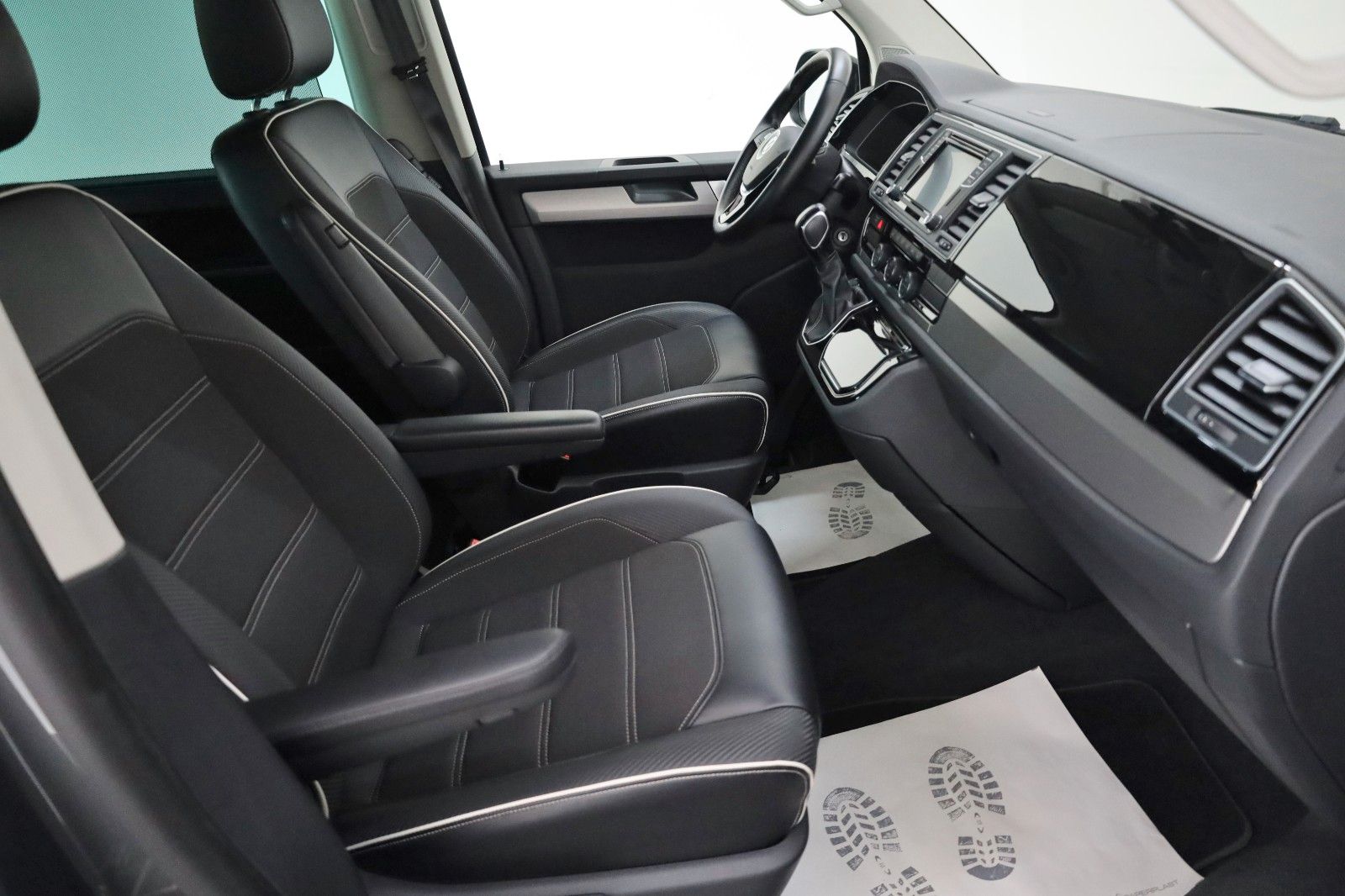 Fahrzeugabbildung Volkswagen T6 Multivan Edition T.Leder,Navi,Xenon,SD,Kamera