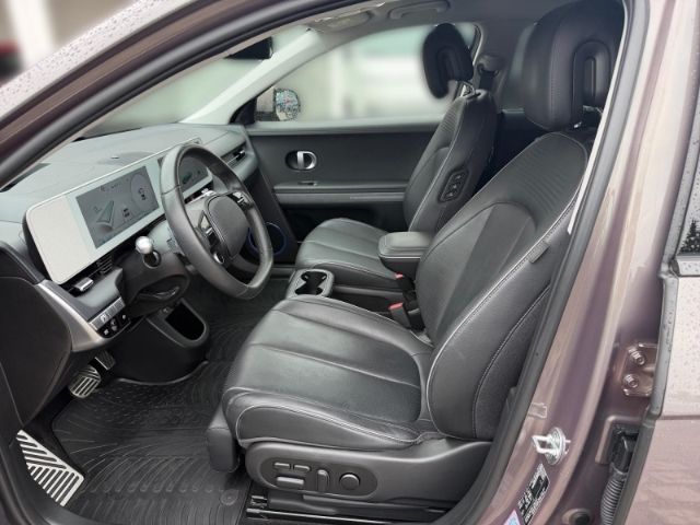 Fahrzeugabbildung Hyundai IONIQ 5 Uniq Elektro 4WD +LEDER+LED+KLIMA+PDC+UV