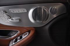 MERCEDES-BENZ C 300 AMG Cabrio Night*Multibeam*Memory*Air*19"