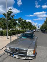 Mercedes-Benz SL 560 - Mercedes-Benz SL aus dem Jahr 1988