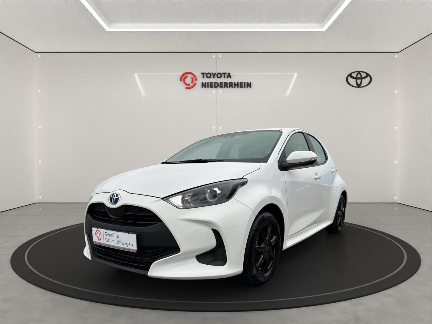Toyota Yaris Hybrid Basis CARPLAY+RFK+BLUETOOTH
