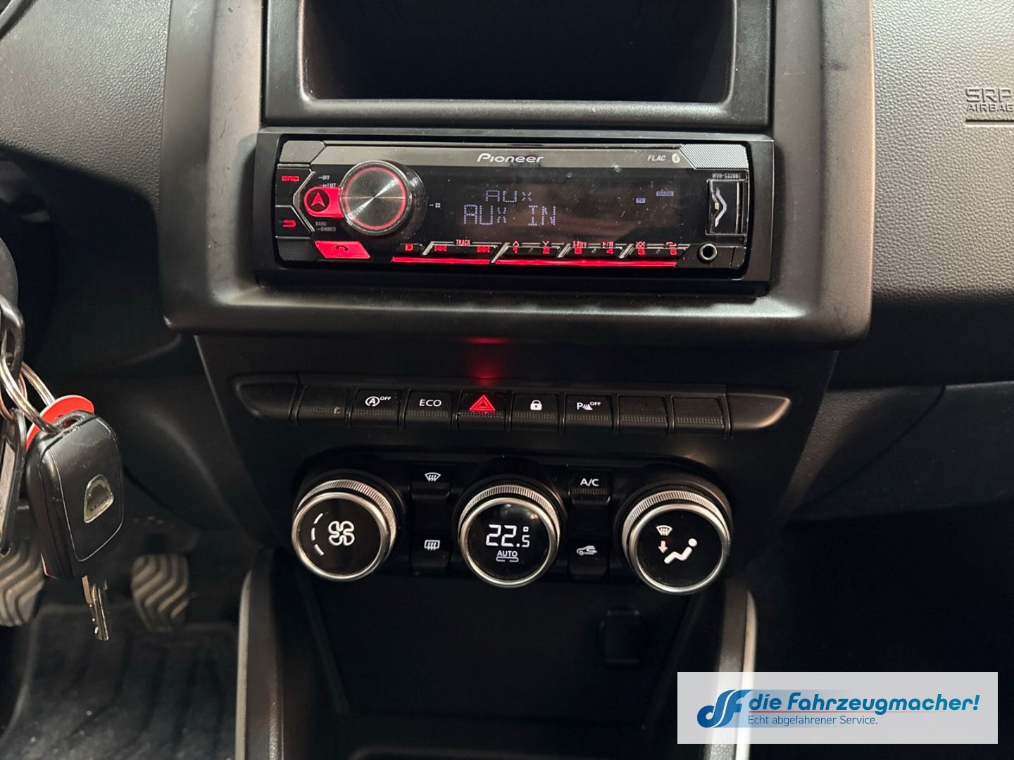 Fahrzeugabbildung Dacia Duster II Comfort Klimaautom DAB PDC *EXPORT