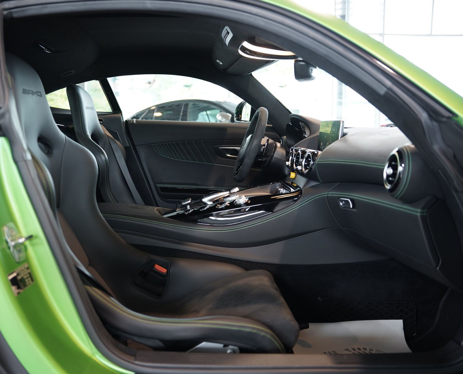 Mercedes Benz Amg Gt R