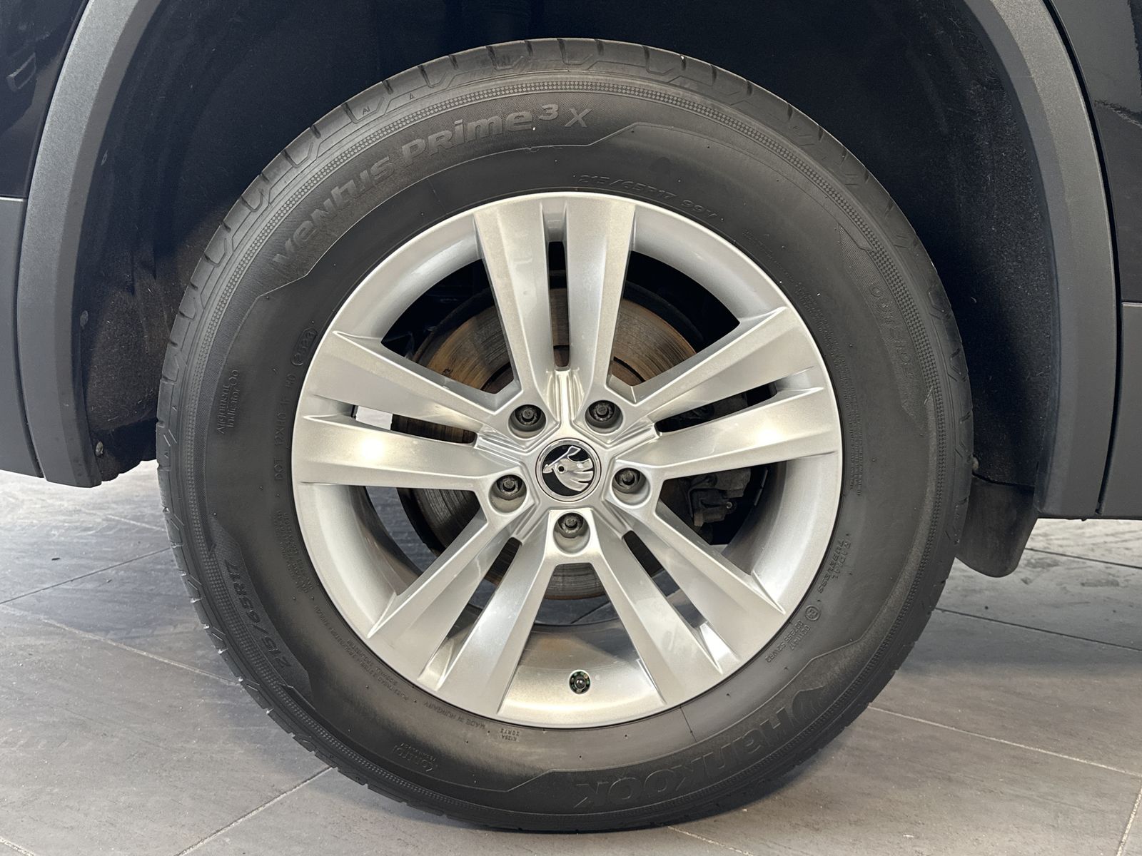 Fahrzeugabbildung SKODA Kodiaq Ambition NAV+MATRIX+ACC+AHK+KAMERA+17ZOLL