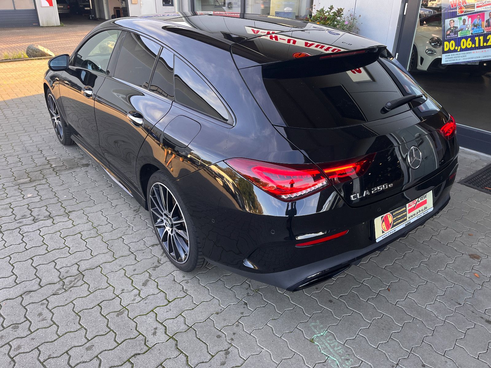 Fahrzeugabbildung Mercedes-Benz CLA   Shooting Brake 250 e  AMG-Line