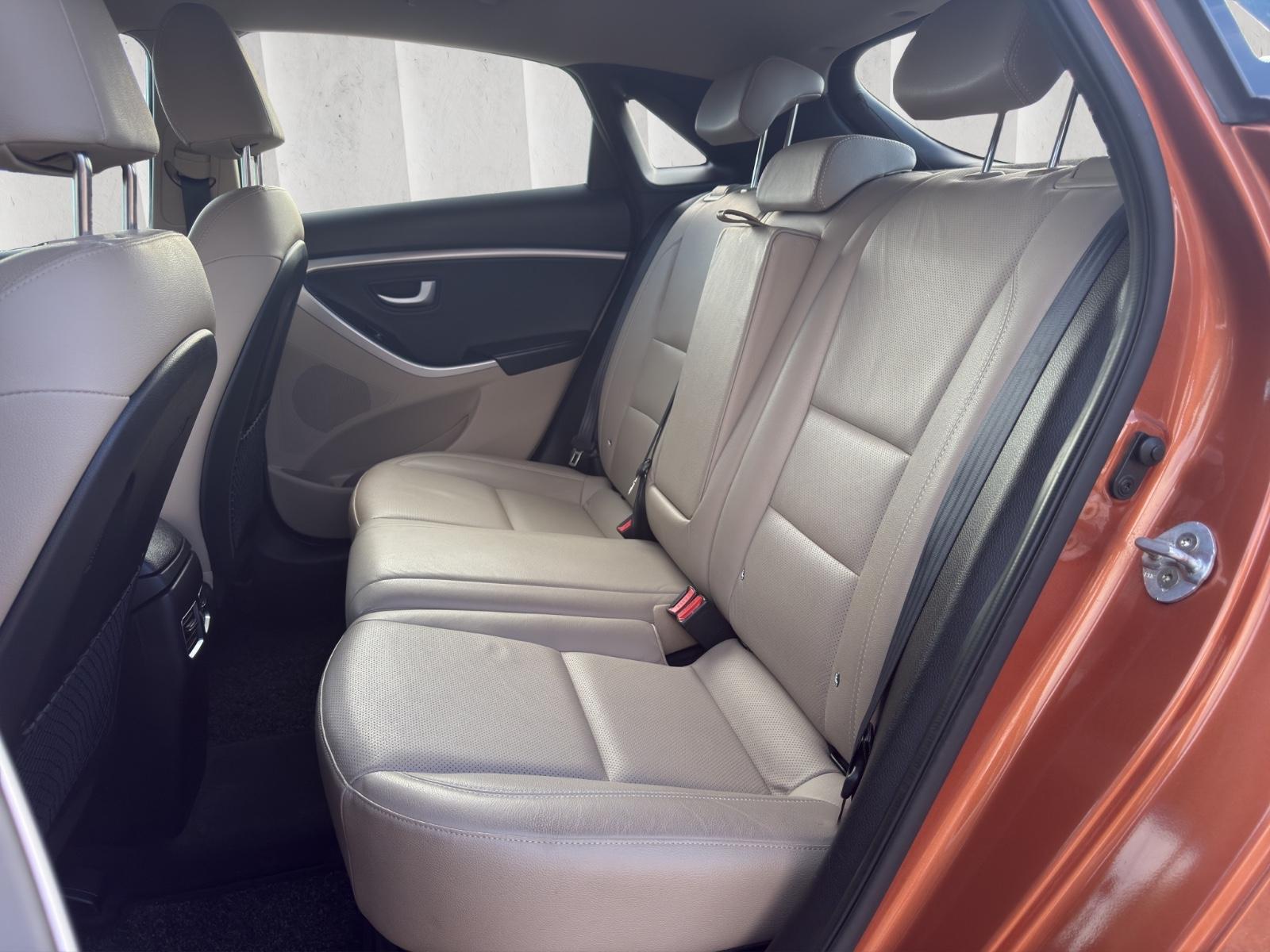 Hyundai i30 blue Premium*Autom.*Leder*1.Hand*Scheckheft*