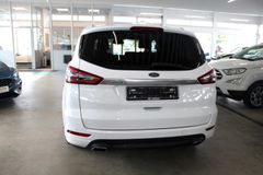 Fahrzeugabbildung Ford S-Max 140kW Titanium Automatik LEDER NAVI Winter