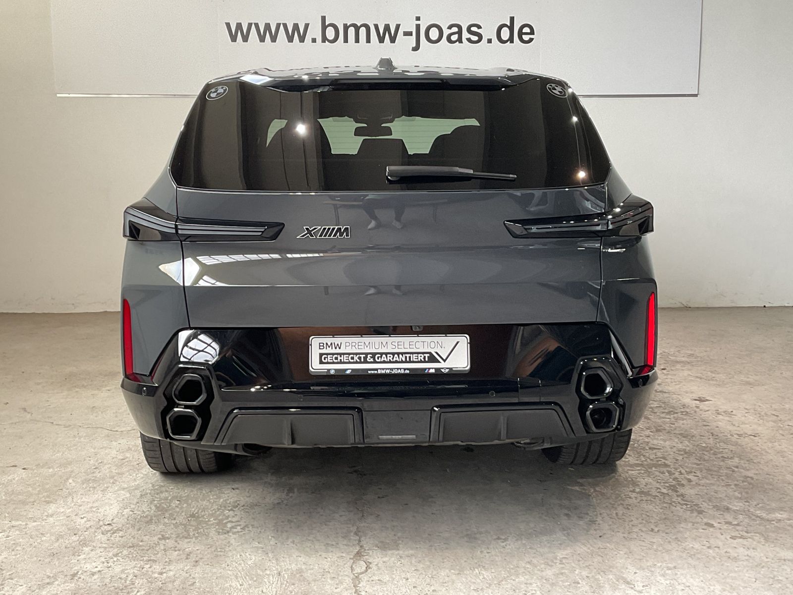Fahrzeugabbildung BMW XM 50e 23" LMR, M Fahrwerk Professional, Sitzbel