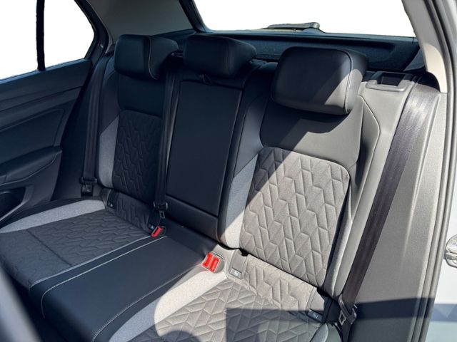 Volkswagen Golf - Bild 13