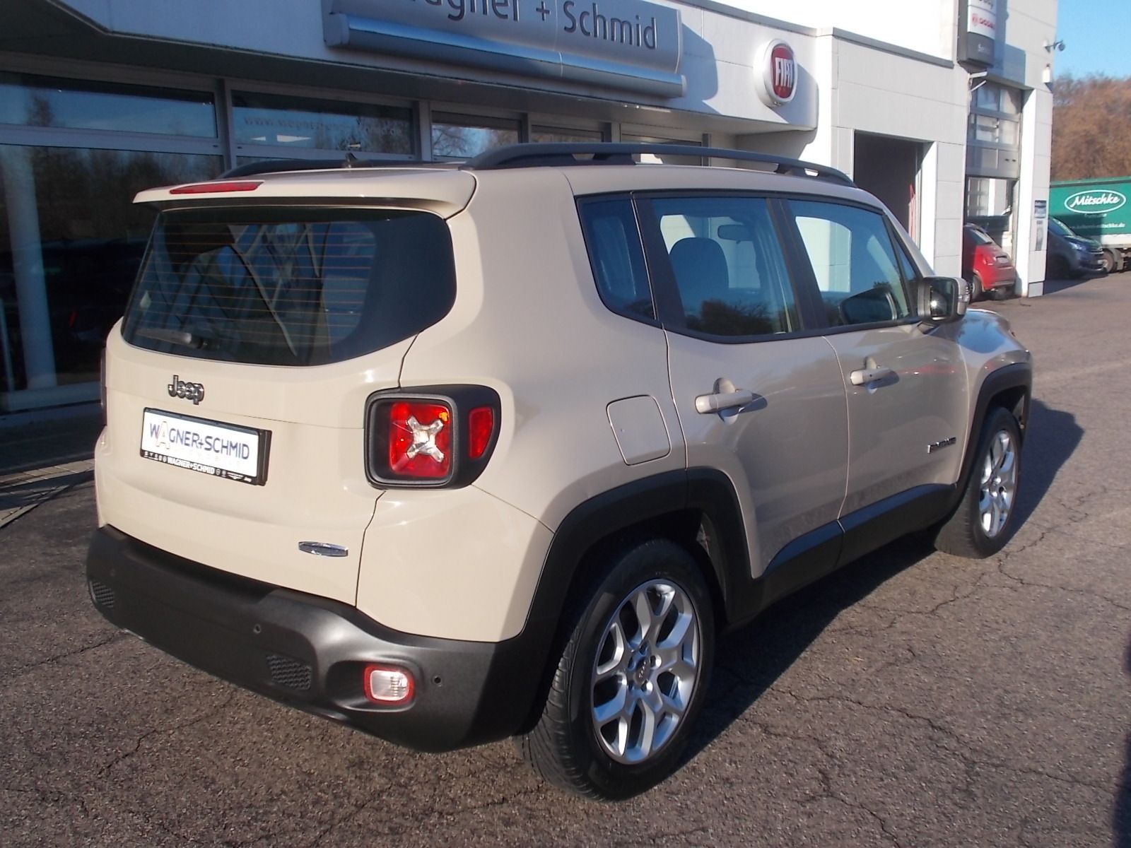 Fahrzeugabbildung Jeep Renegade Longitude 1,4 MultiAir 4x2 NAVI + SHZ