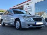 Mercedes-Benz C 220 CDI Limousine AUT./NAVI/AHK - gebrauchte Mercedes-Benz C 220 aus dem Jahr 2004